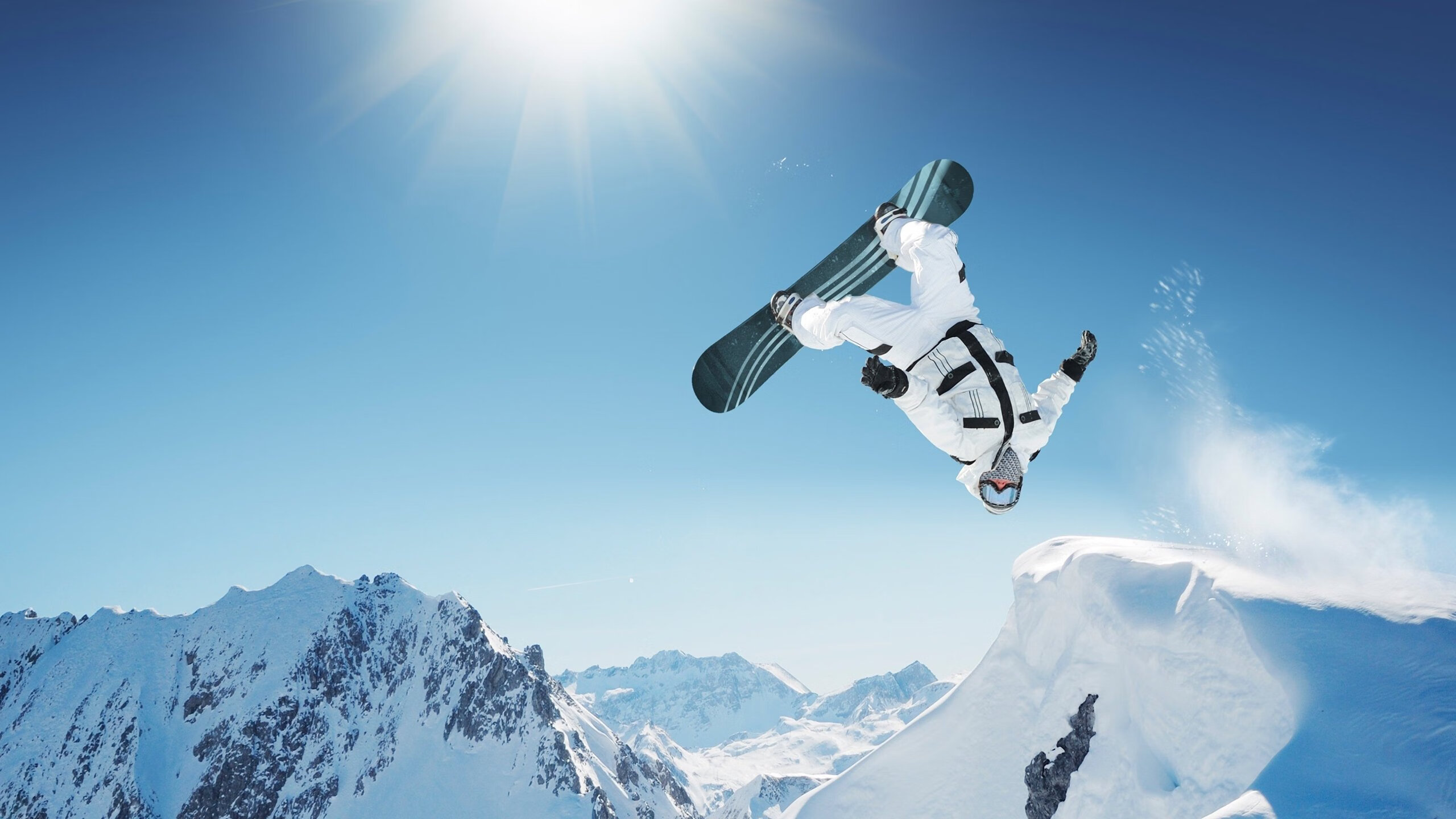 利物浦官方:斯洛特获2025西北足球奖最佳主帅,利物浦足总杯冠军