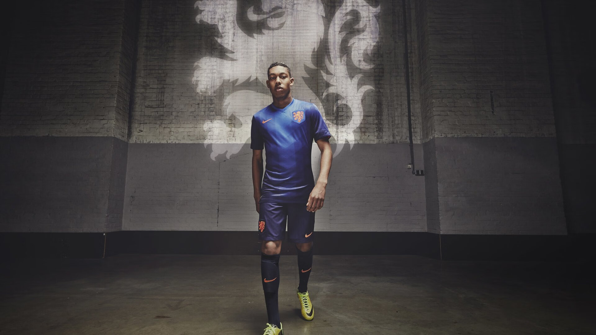 开云体育在线登入-国乒一哥德甲苦战在即，卡尔松成樊振东拦路虎？，瑞典乒乓教练卡尔松